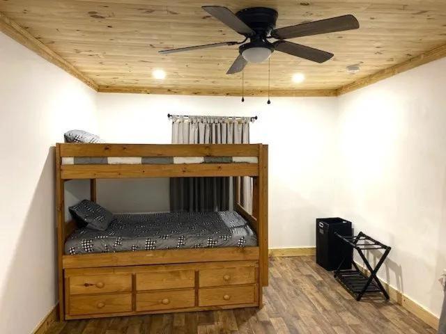 הוילה פיג'ן פורג' Modern Style, Arcade, Fire Pit, Pet Friendly מראה חיצוני תמונה